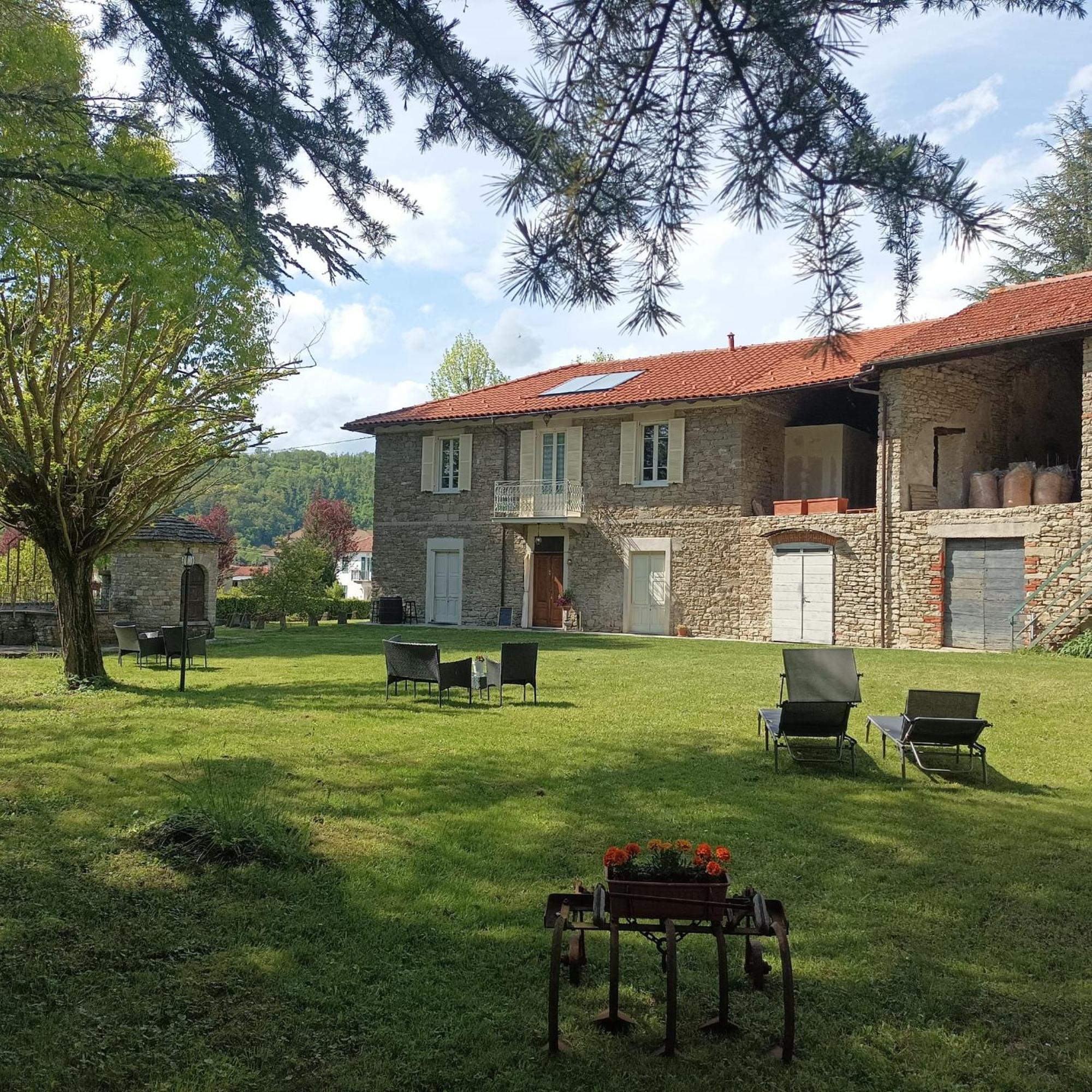 Il Giardino Di San Martino Bed & Breakfast Saliceto Exterior photo